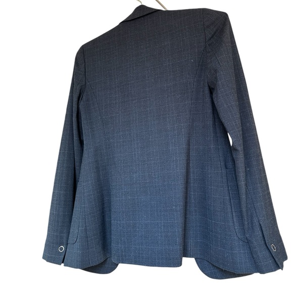 Elie Tahari Single Button Blazer in Navy - Picture 3 of 6